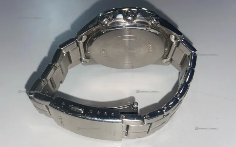 Часы Casio Edifice EFR-556
