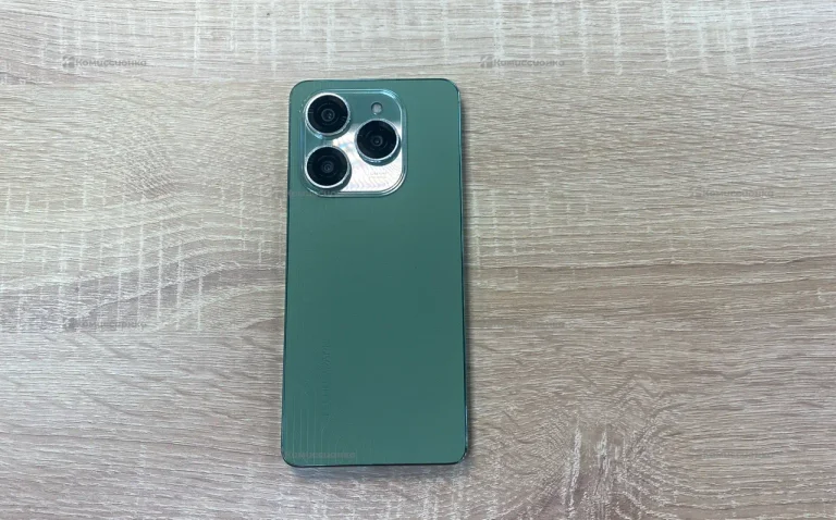 Tecno Spark 20 Pro 8/256 ГБ