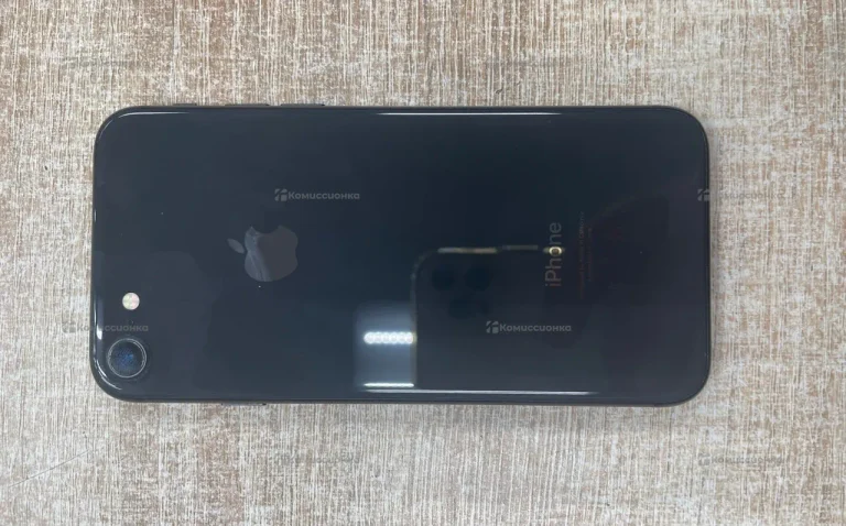 Apple iPhone 8 2/256 ГБ