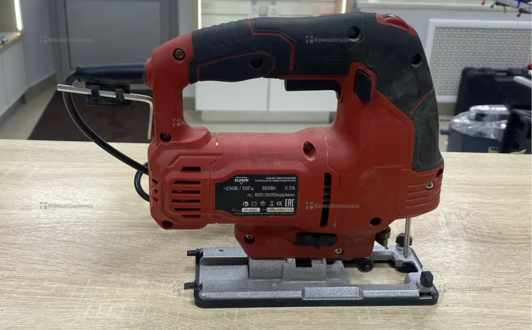 Лобзик Elitech пл08