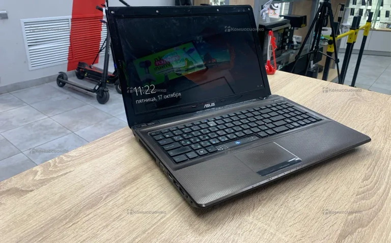Ноутбук Asus A52J