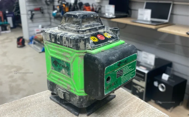 Лазерный уровень Fang 4D-16 Line