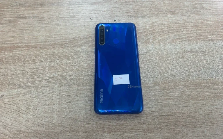 Realme 5 3/64 ГБ