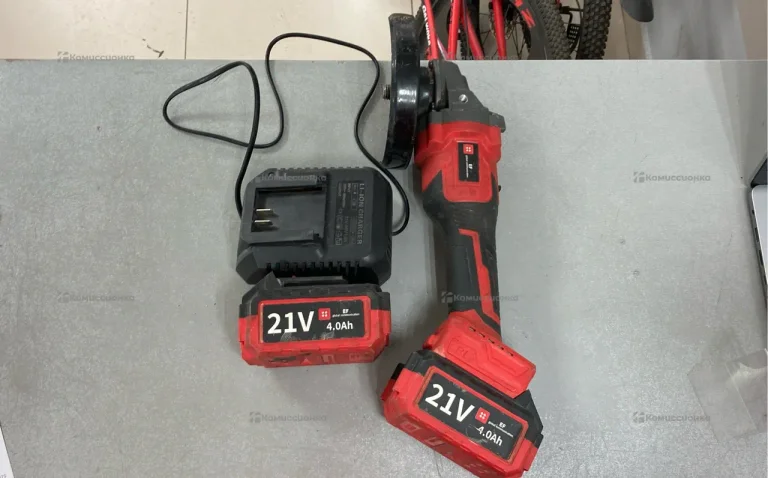 Аккумуляторная УШМ EF21V