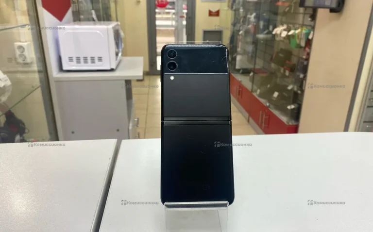 Samsung Galaxy Z Flip 3