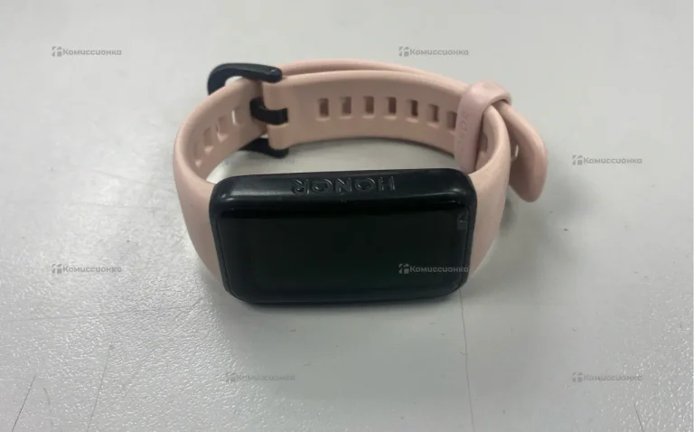 Часы  honor band 6