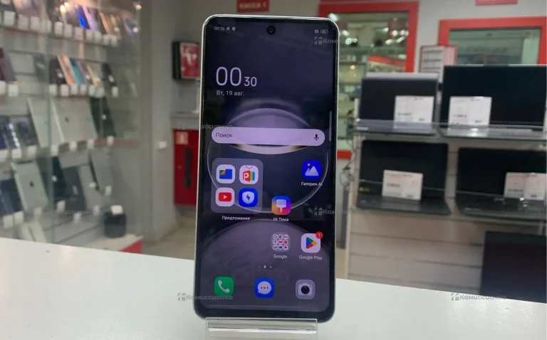 Tecno Spark 30 8/128 ГБ