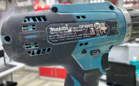 Купить Аккумуляторная дрель-шуруповерт Makita DF488D б/у , в Екатеринбург Цена:3900рублей