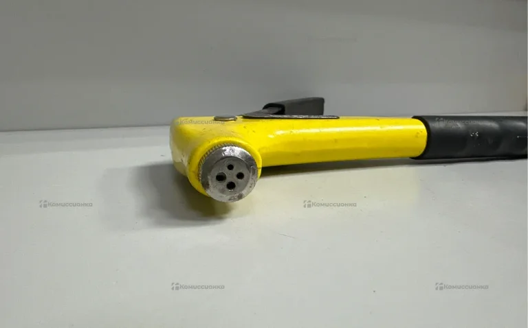 Клепальник FIT