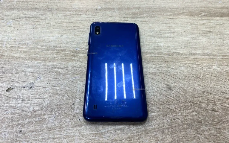 Samsung Galaxy A10 2/32 ГБ
