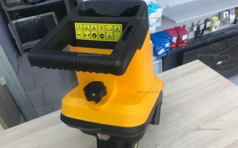 Садовый электрический измельчитель DKSH2500