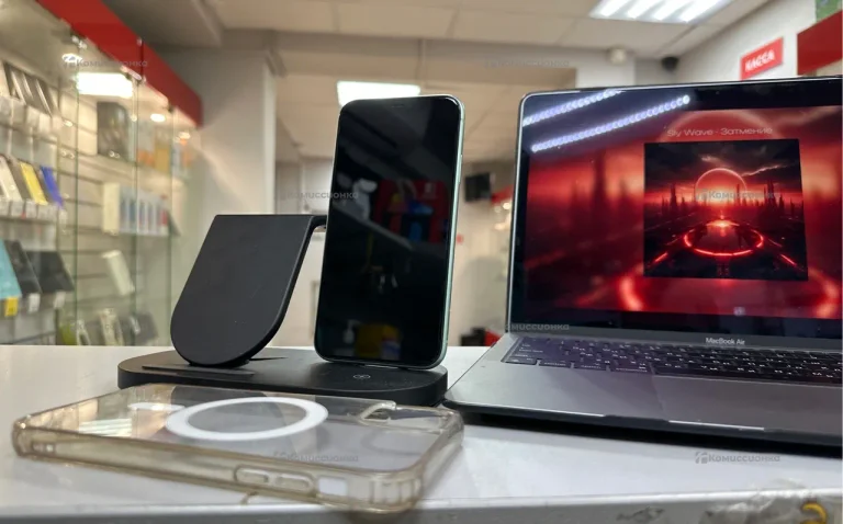 Apple iPhone 11 4/64 ГБ