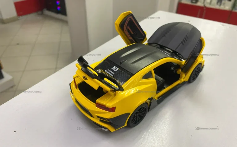 Машинка Shevrole Camaro