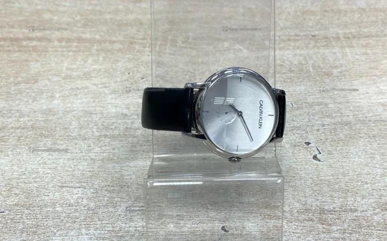 Часы  CALVIN KLEIN K9H 2X1