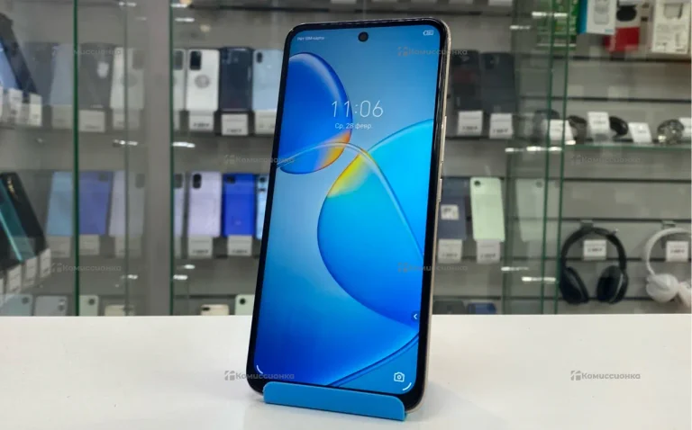 Infinix HOT 12 PLAY NFC 4/64Gb