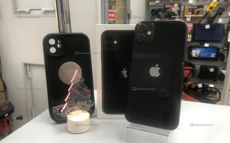 Apple iPhone 11 4/64 ГБ