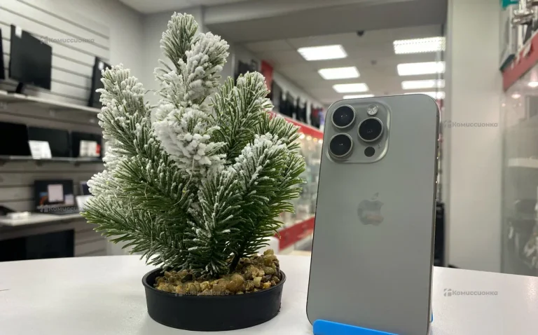 Apple iPhone 15 Pro 8/128 ГБ