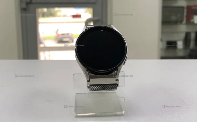 Часы  samsung galaxy watch4