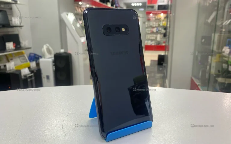 телефон Samsung S10 e