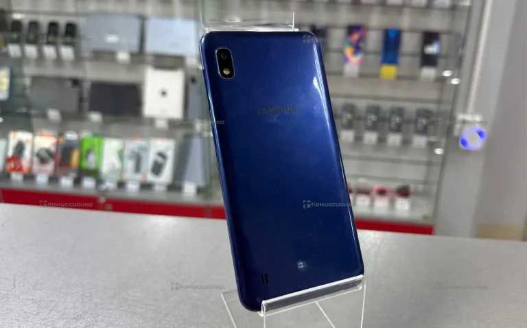Samsung Galaxy A10 3/32 ГБ