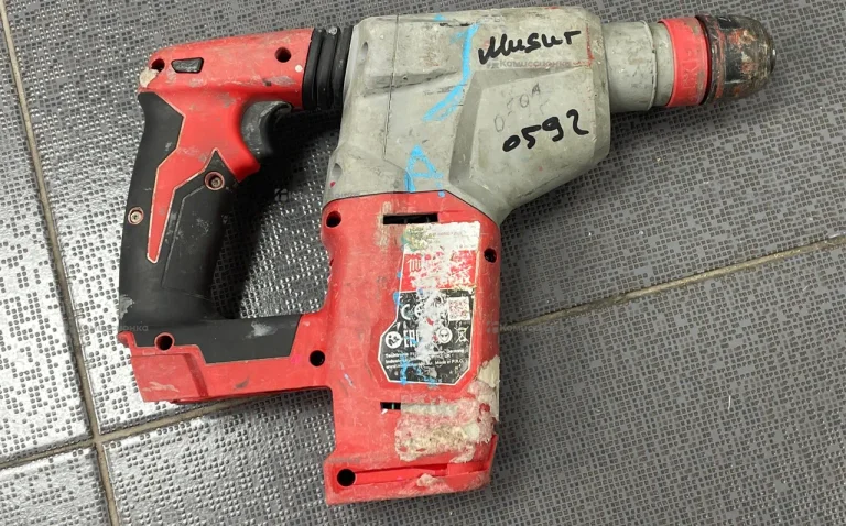 Перфоратор Milwaukee M18 BLHX