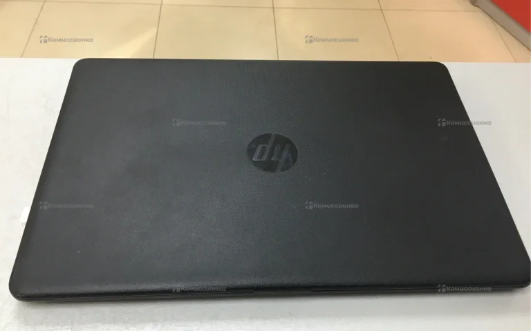 Ноутбук HP Laptop 15-rb0xx