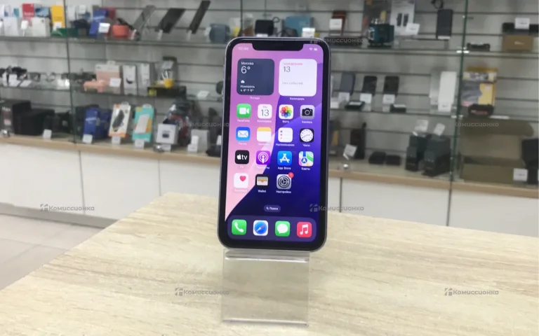 Apple iPhone 11 4/64 ГБ