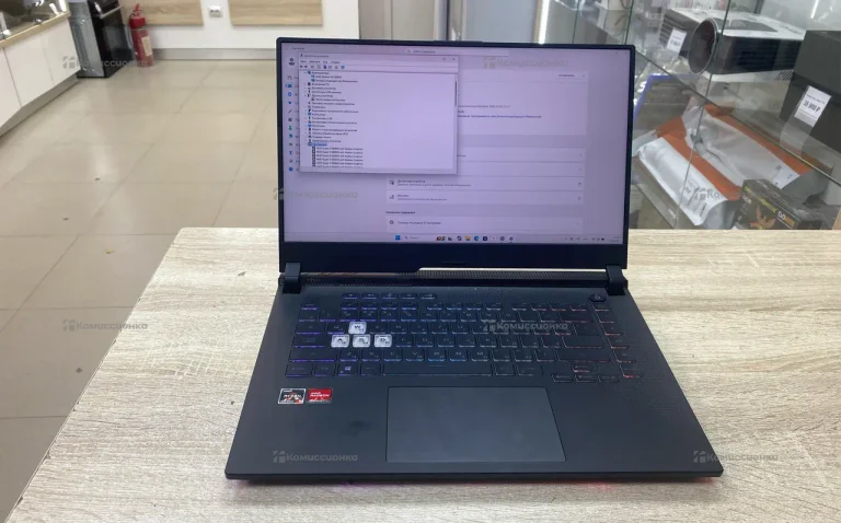 Ноутбук Asus ROG Strix G513QY