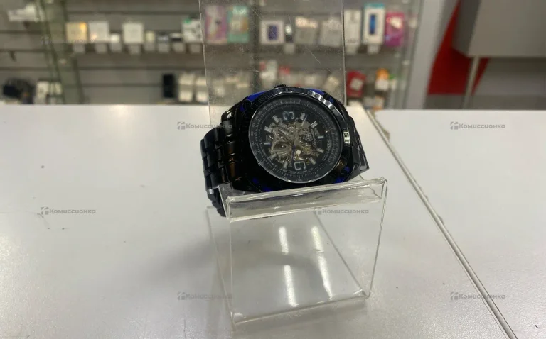 Часы  Burgmeister