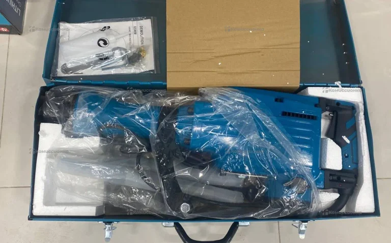 Отбойный молоток makita HM1306