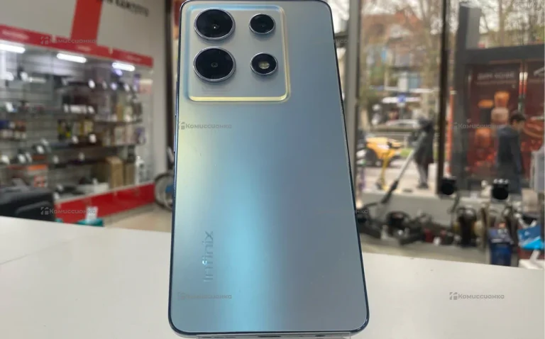 Infinix Note 30 VIP 12/256 ГБ