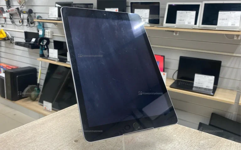 Планшет Apple IPad 5 32 Gb