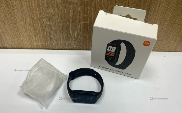 Часы  xiaomi smart band 8 active