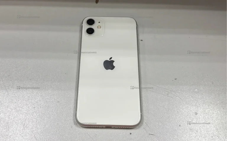 Apple iPhone 11 64 ГБ