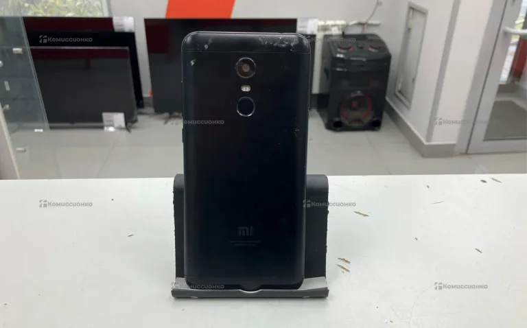 Xiaomi Redmi 5 Plus (Redmi Note 5) 4/64 ГБ