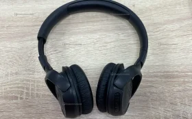 Наушники  JBL tune 560