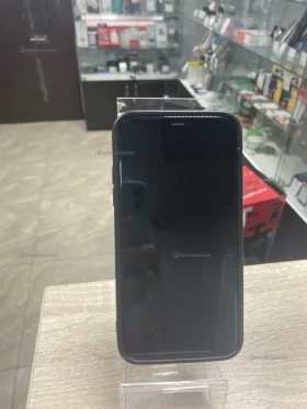 Apple iPhone 11 4/64 ГБ