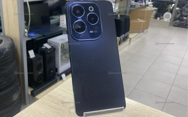 Infinix Hot 40 8/256 ГБ