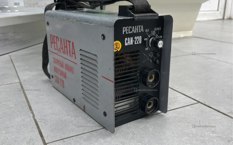 Сварочный аппарат Ресанта САИ 220