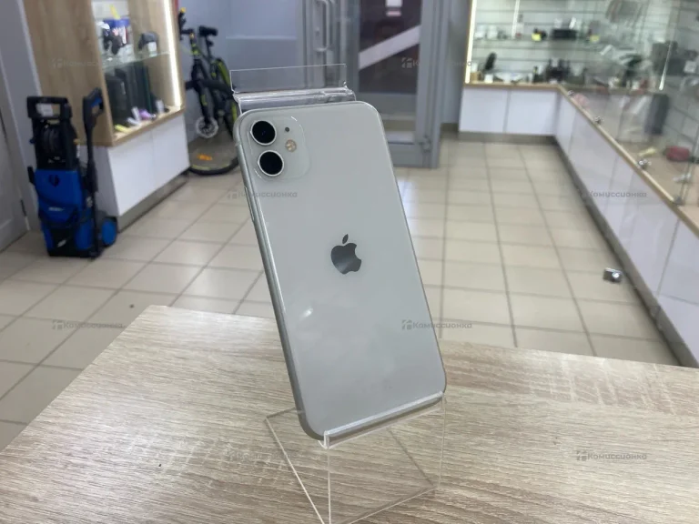Apple IPhone 11 64Gb