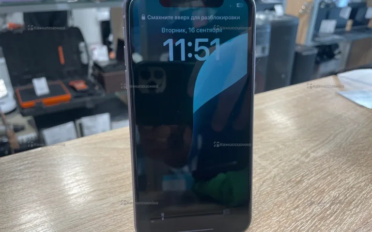 Apple IPhone 11 64Gb