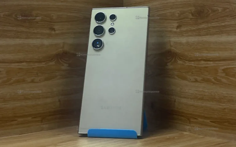 Samsung Galaxy S24 Ultra 1/32 ГБ