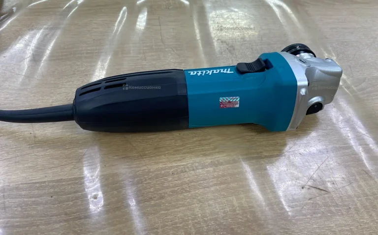 УШМ makita GA5030