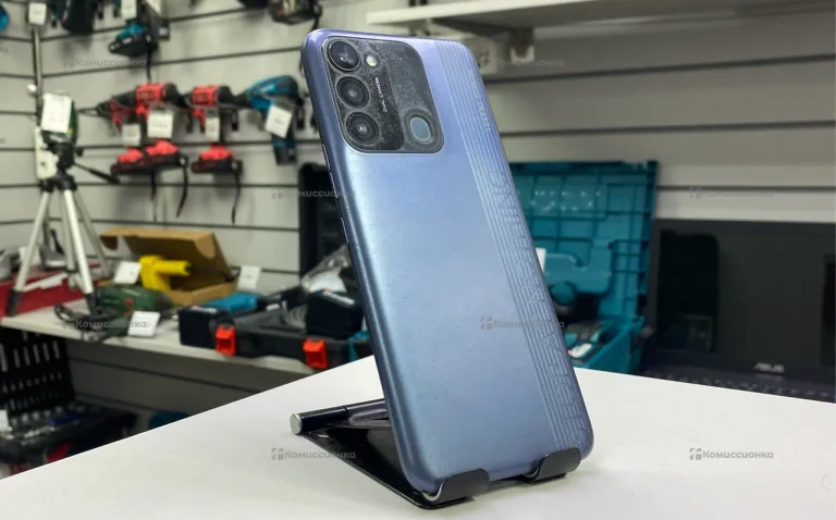 Tecno spark 8c 4/64