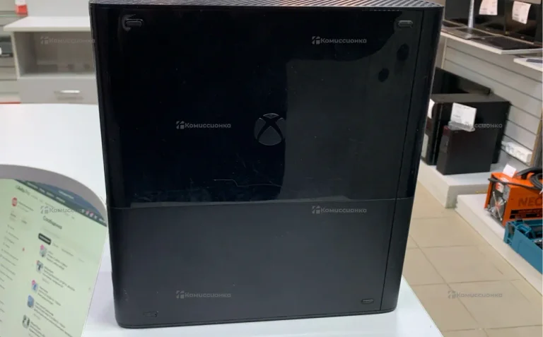 Приставка Xbox 360E