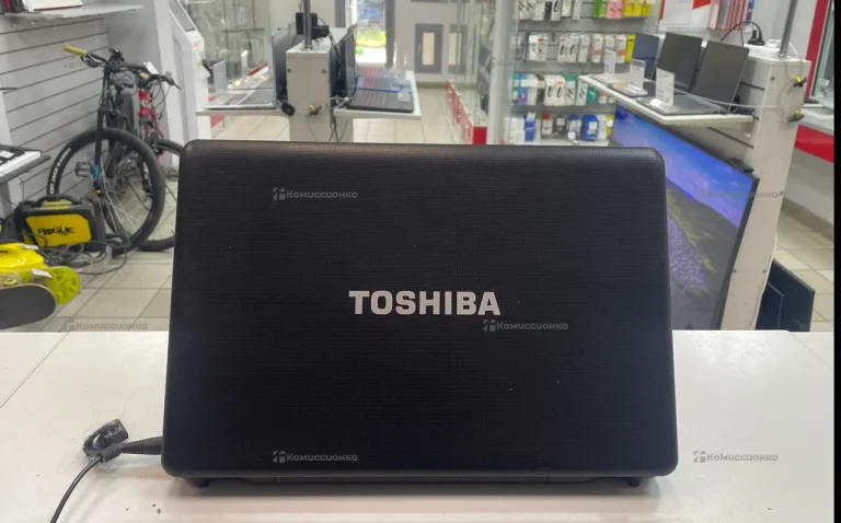 Ноутбук  Toshiba C660D