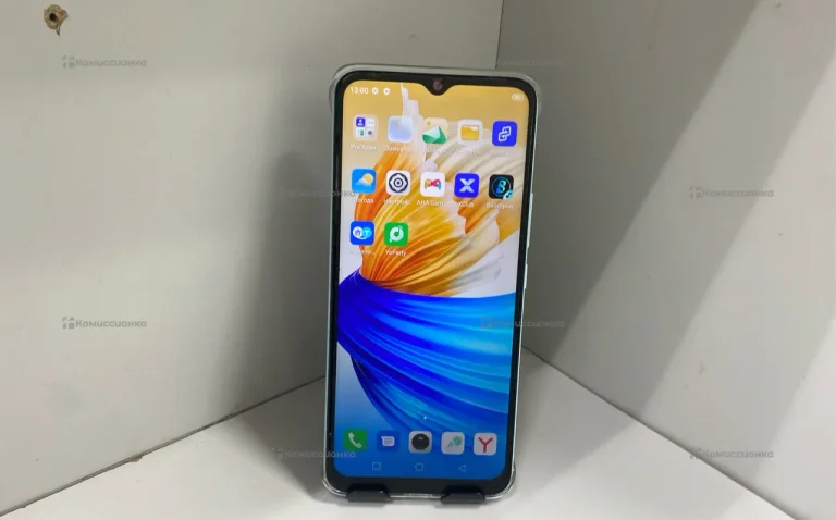 Infinix Smart 6 HD 2/32 ГБ
