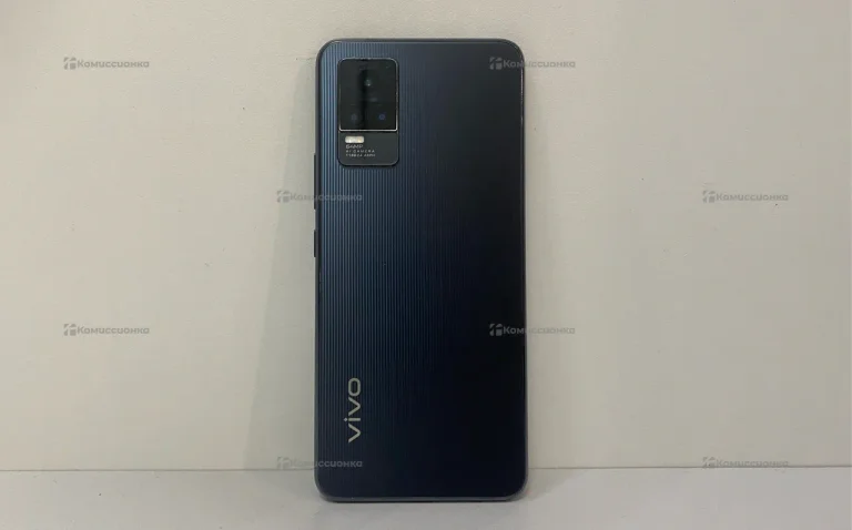 Vivo V21e 8/128 ГБ