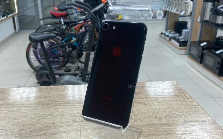 Apple iPhone 8 2/64 ГБ