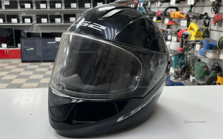 Мотоциклетный шлем, LS2 Streamevo